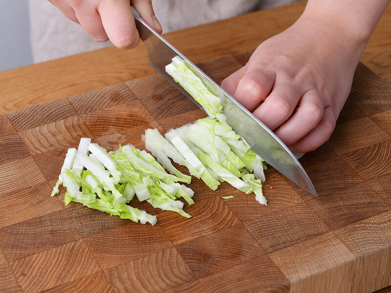 おなかにやさしいレシピ:白菜とブロッコリーのツナサラダ